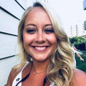 Meet your Posher, Sydney